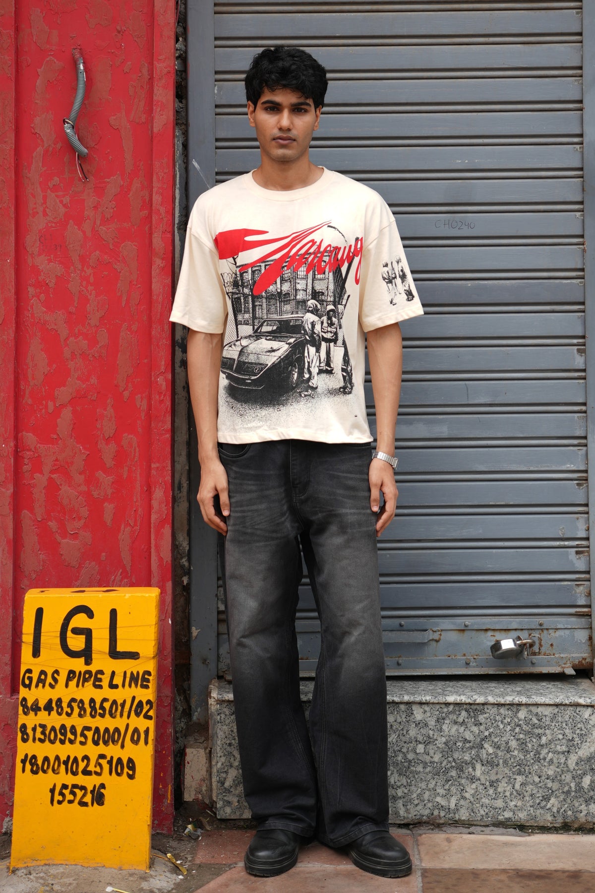 STREET ART TEE